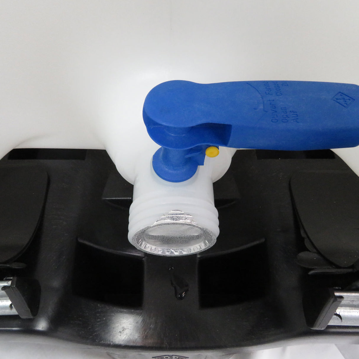 600-ibc-1005-w-auslaufhahn