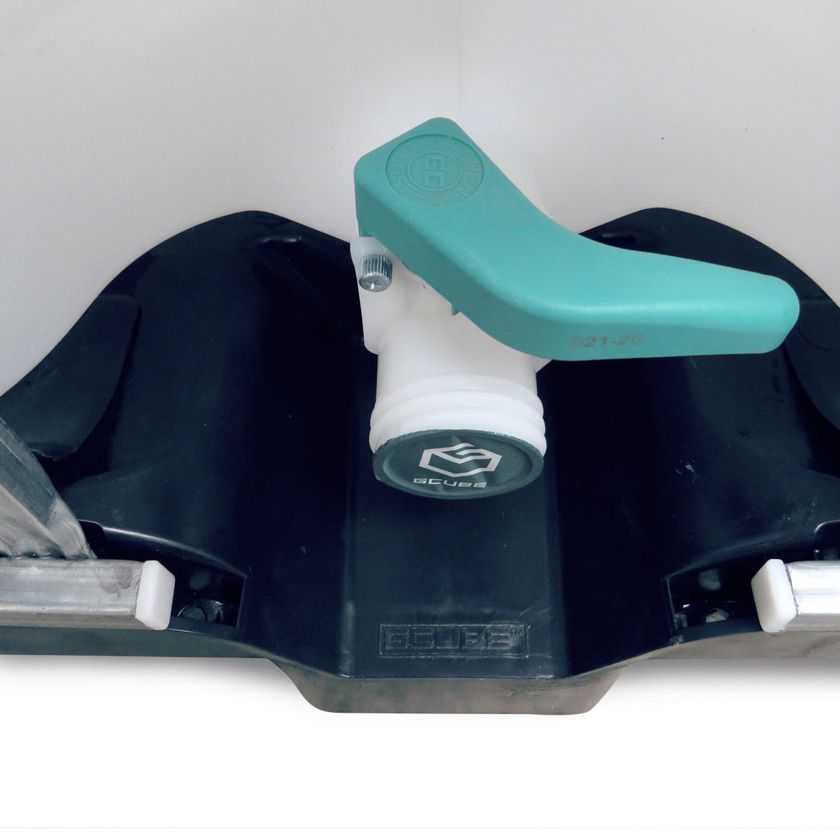 Fasswulf-1000-IBC-1032-G_Auslaufhahn